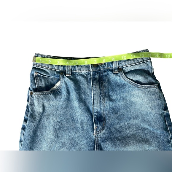Rolla’s High Rise Relaxed Painted Pockets Light Wash Size 26 - Picture 5 of 6